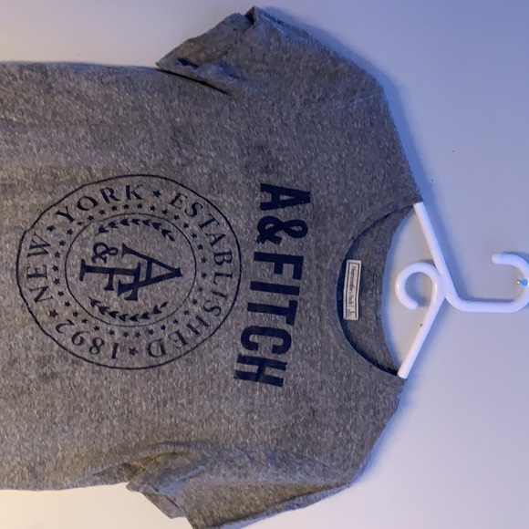 Women’s A&F Short Sleeve T-Shirt - Picture 2 of 2